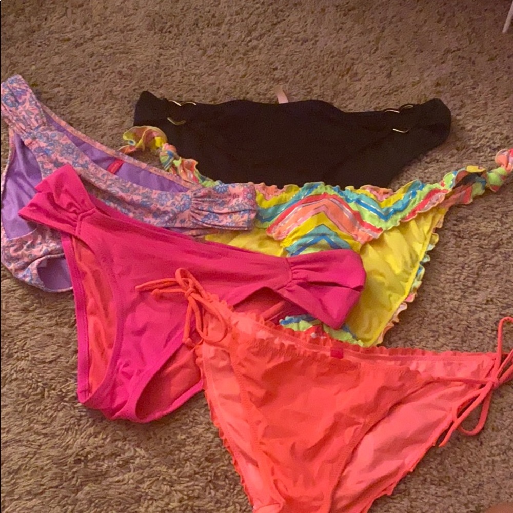 Bikini bottoms
